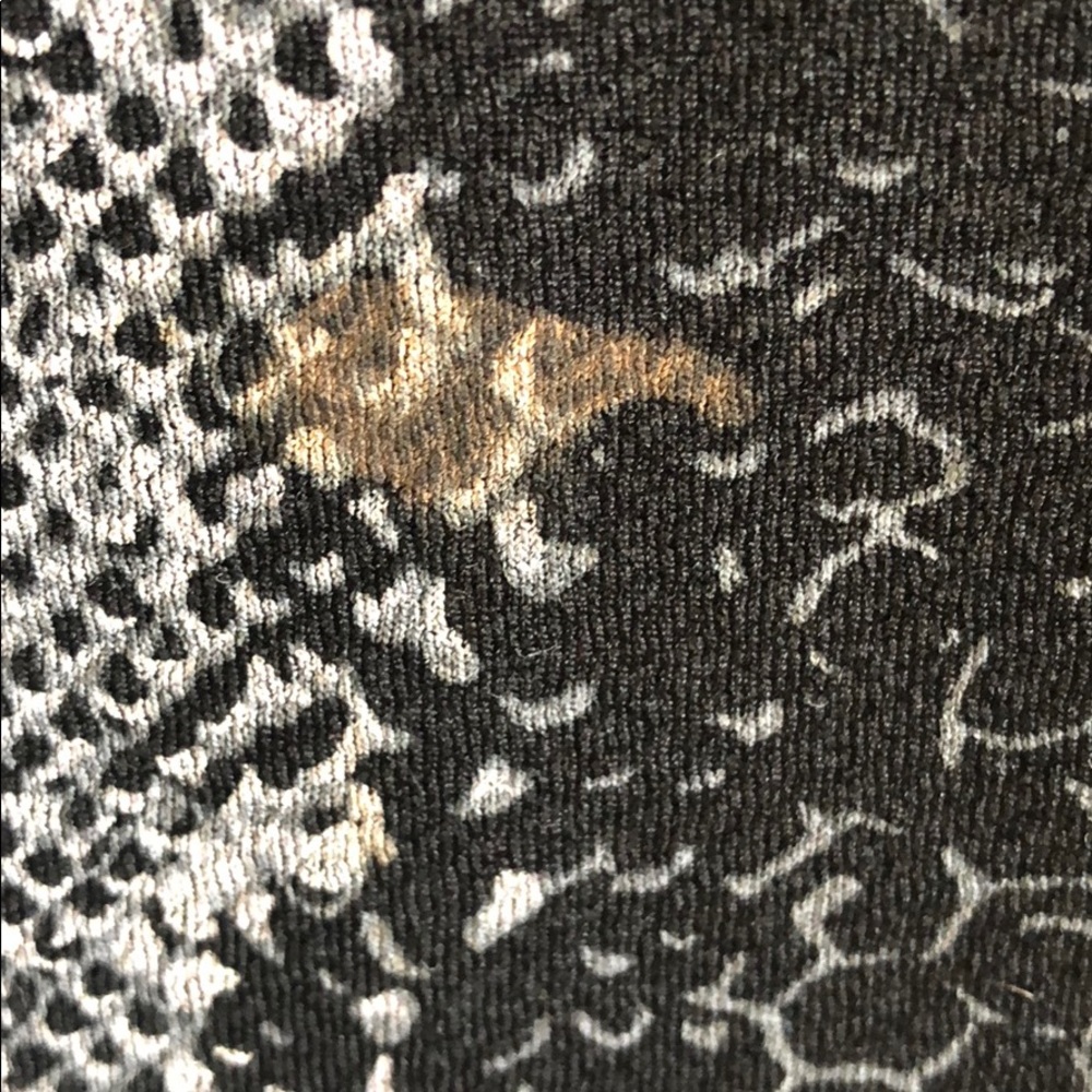 Snake print T-shirt blouse. - Picture 3 of 3